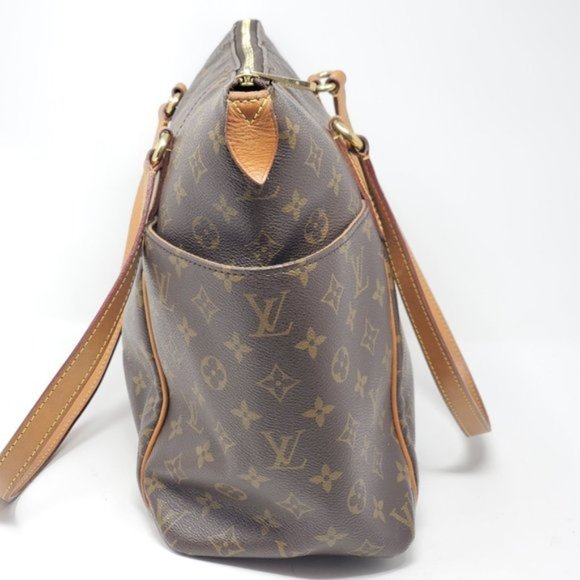Auth Louis Vuitton Totally MM Monogram Tote Bag - Picture 4 of 15
